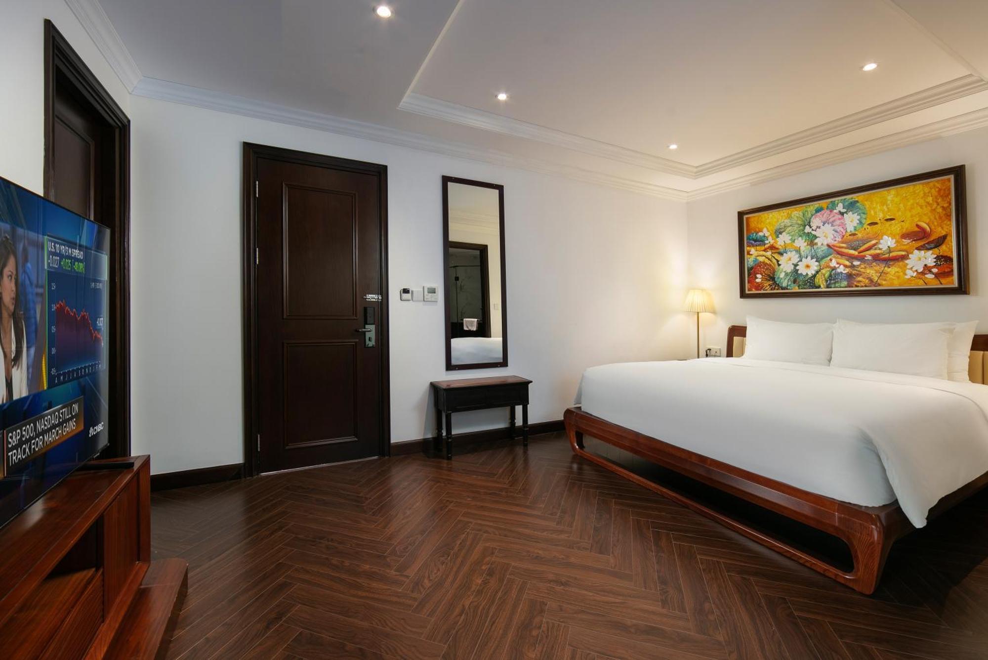 May De Ville Crown Hotel Ανόι Εξωτερικό φωτογραφία Deluxe Room