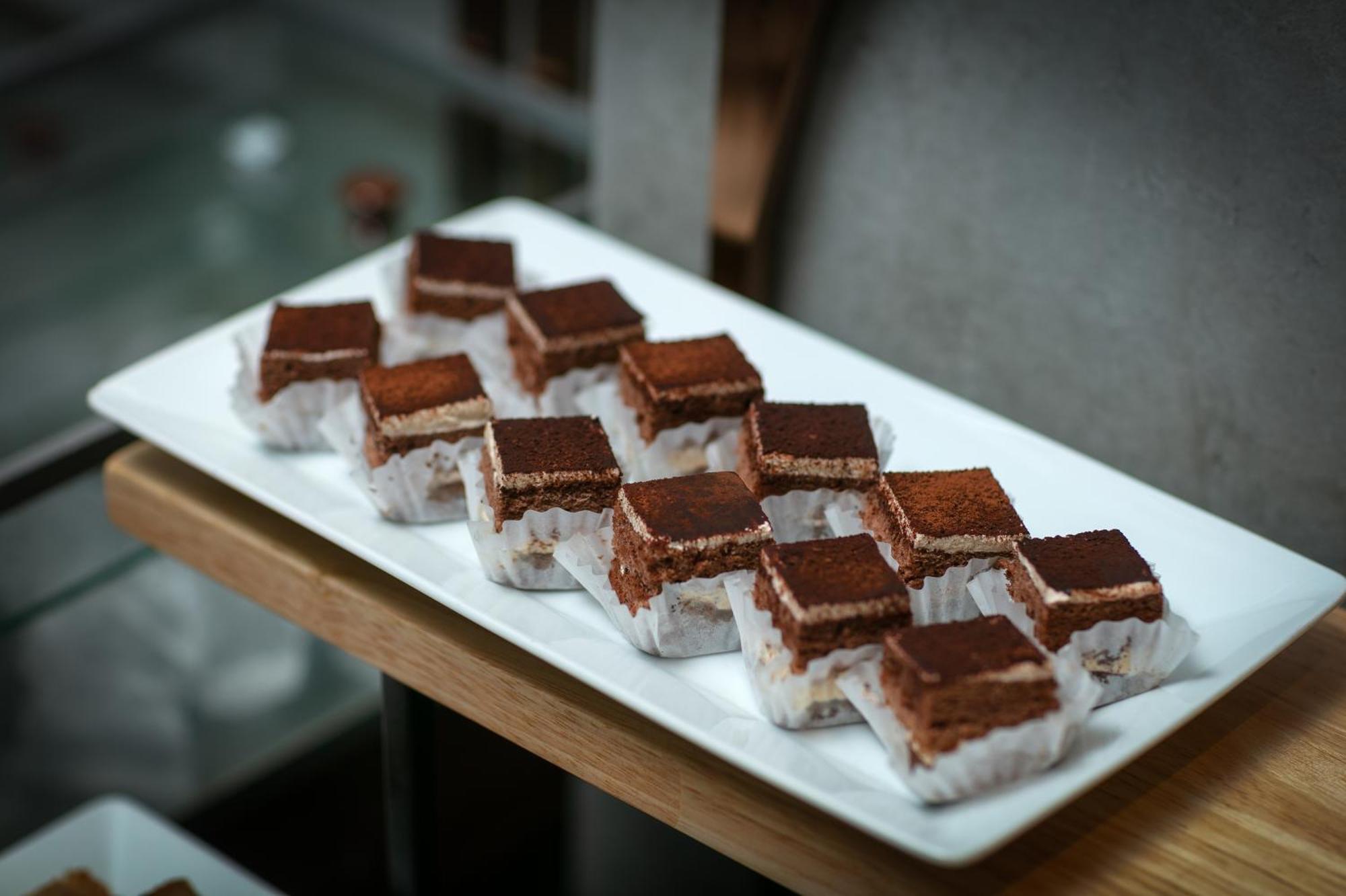 May De Ville Crown Hotel Ανόι Εξωτερικό φωτογραφία Tiramisu